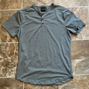 Cuts short sleeve henley